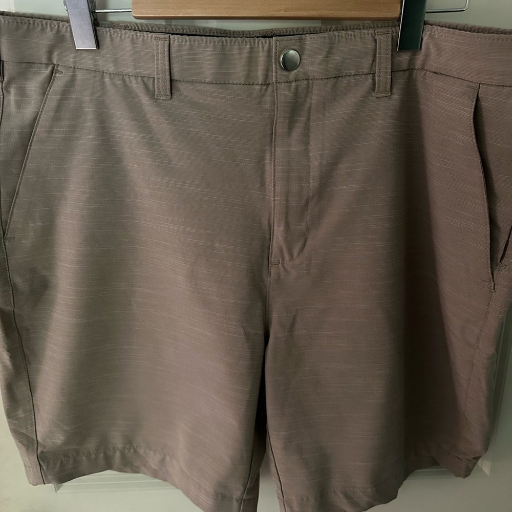 Apt. 9 Tan Flat Front Casual Shorts